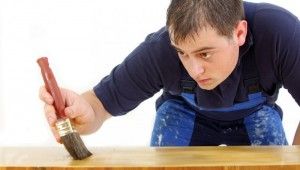 10 правил фарбування деревини